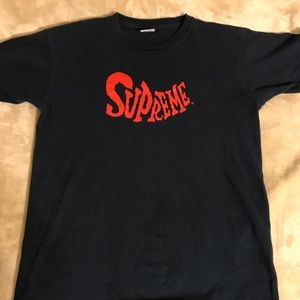 SUPREME Chantry logo (navy)